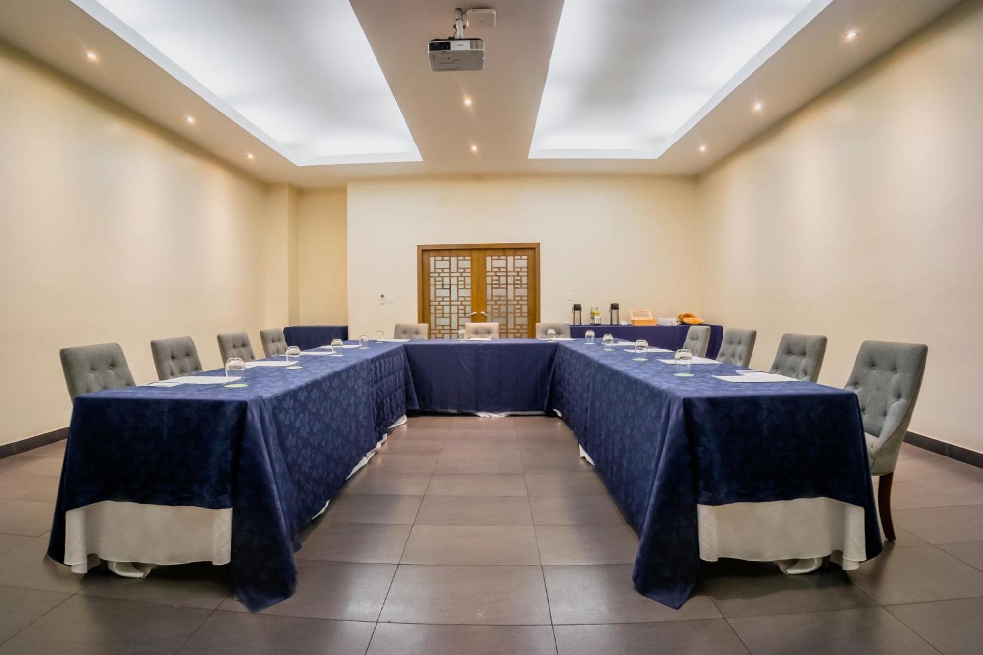 מלון Wyndham Garden גוויאקיל מראה חיצוני תמונה